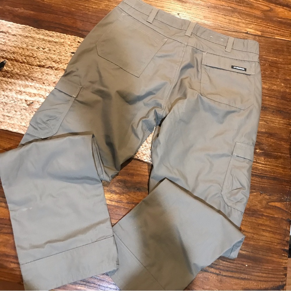 🛠BERNE Cargo Work Pants - Picture 6 of 13